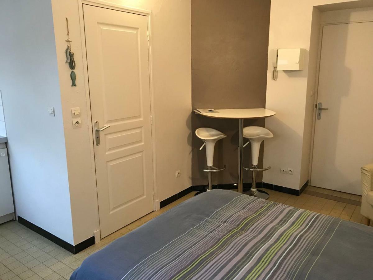 Studio 2 pers en vieille ville parking gratuit - by La Source d'OrFée Boulogne-sur-Mer Esterno foto